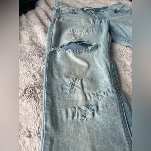 Light blue denim ripped jeans - Picture 3 of 9